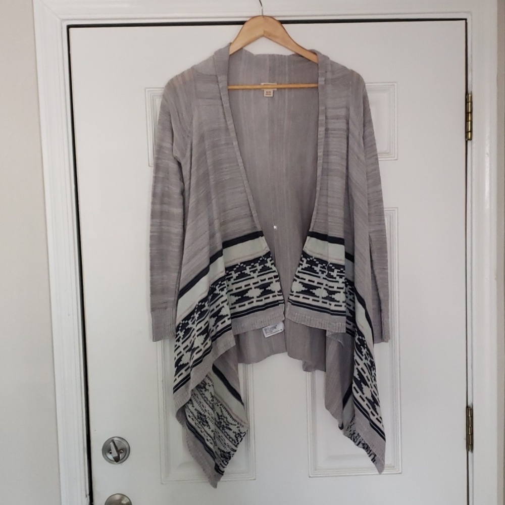 Waterfall style sweater cardigan